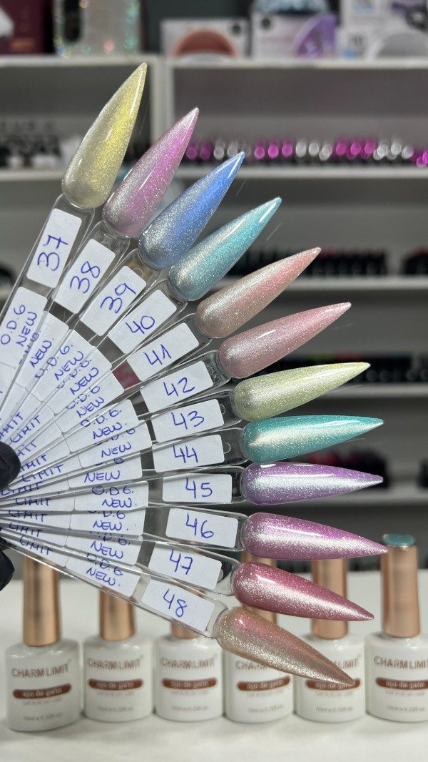 Producto - Esmaltes Semi - Charm Limit Cajas x12