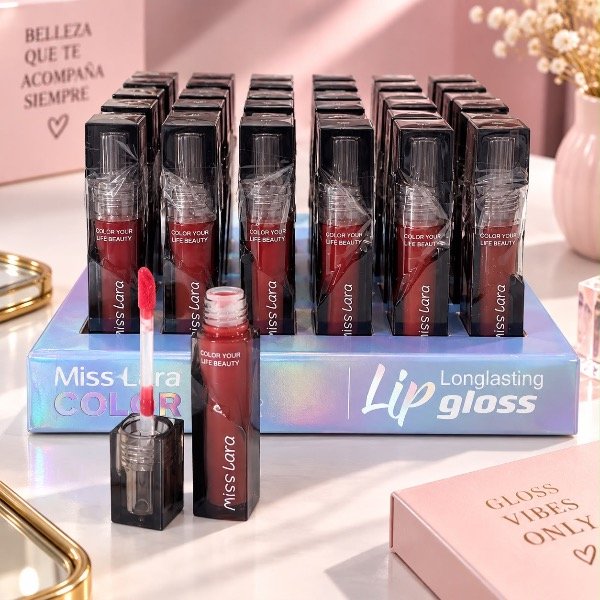 Producto - Gloss con color Miss Lara
