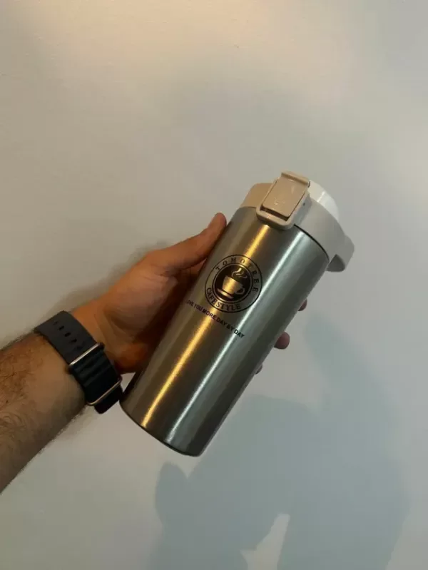 Producto - vaso-de-cafe-termico-con-pico-ante-vuelcos-y-tapa-hermetica-color-acero