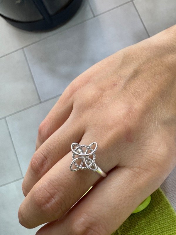 Producto - Anillo mini nudo de bruja