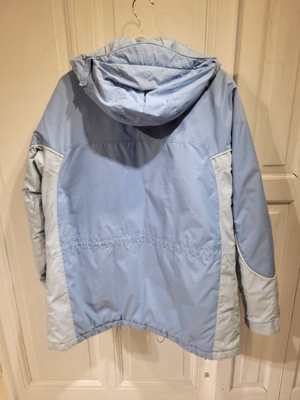 Producto - Campera COLUMBIA celeste Talle L - PRECIO: 180X - 1