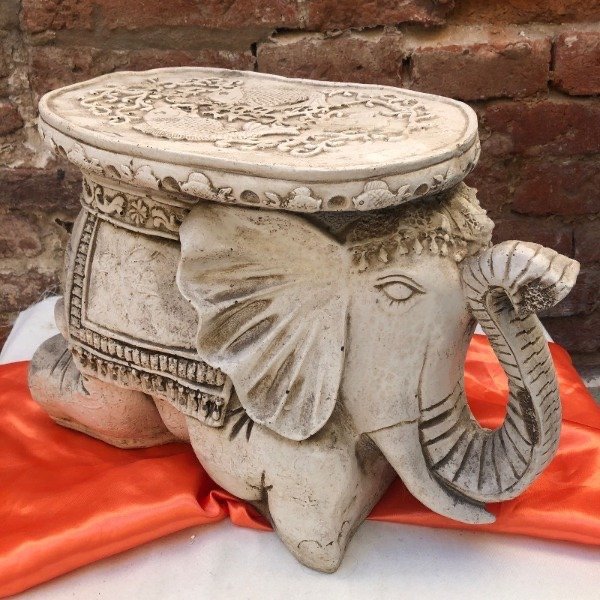 Producto - Elefante mesa baja