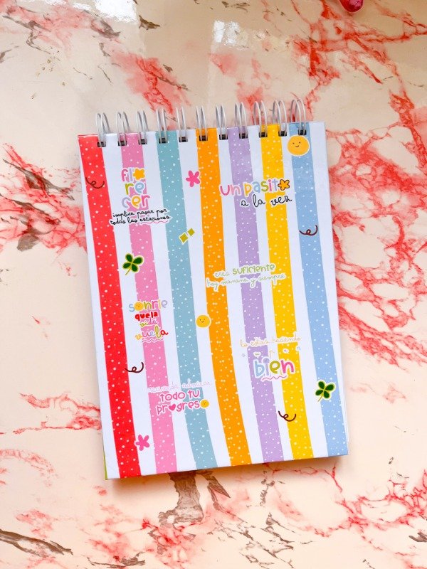 Producto - CUADERNO ESTILO BULLET JOURNAL ANILLADO ARRIBA HAPPY