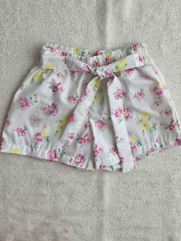 Producto - Short flores