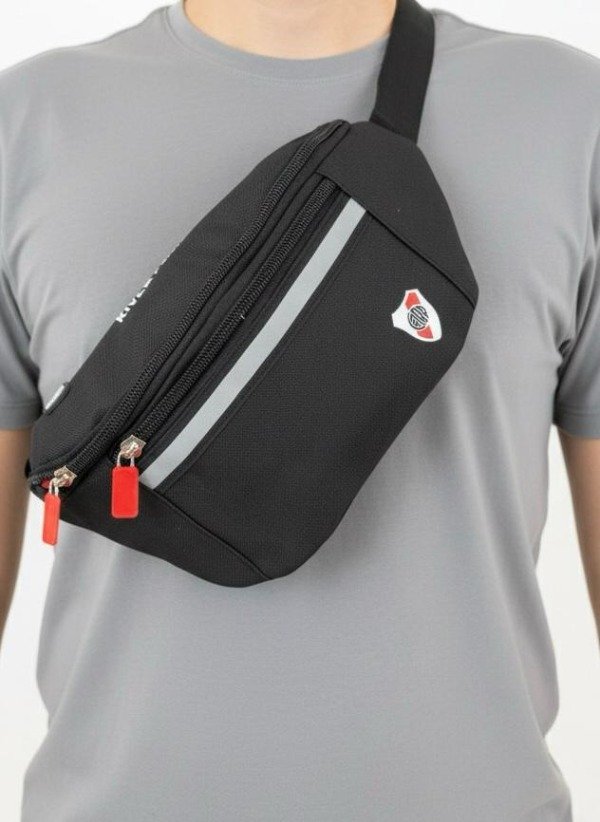 Producto - Riñonera River Plate negra.