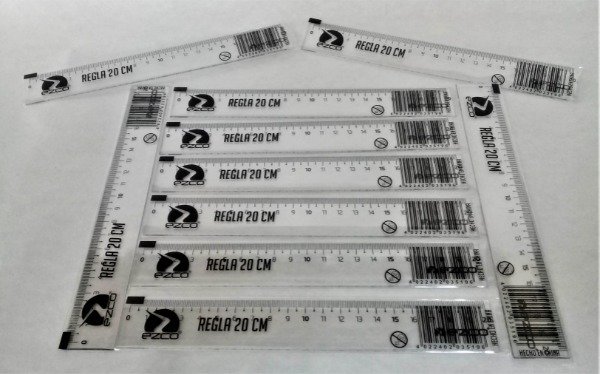 Producto - REGLA EZCO 20 CM