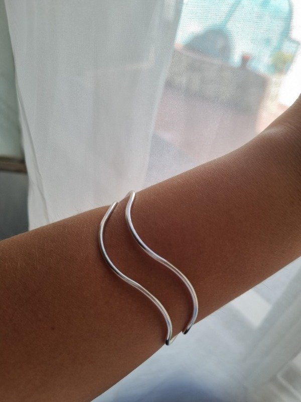 Producto - Brazalete doble curvo