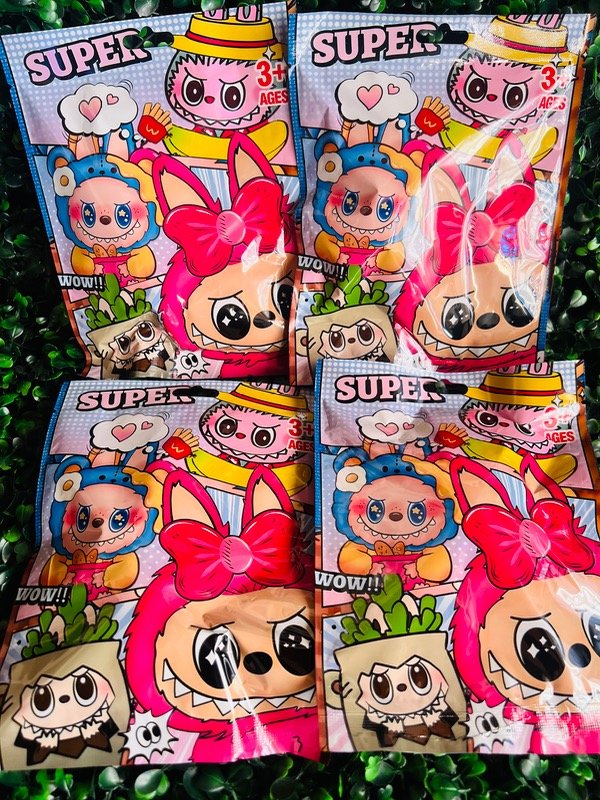 Producto - Sorpresitas personajes llavero peluche+ cartas