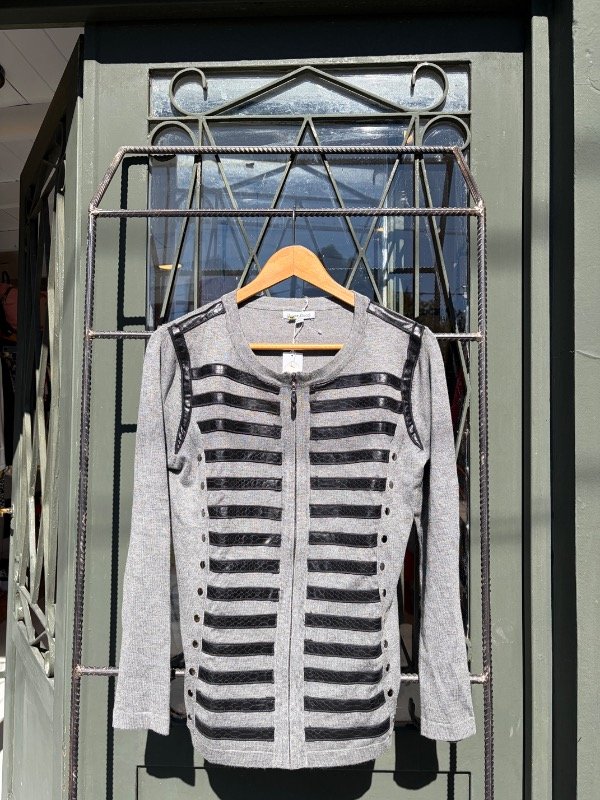 Producto - campera Punto Gold