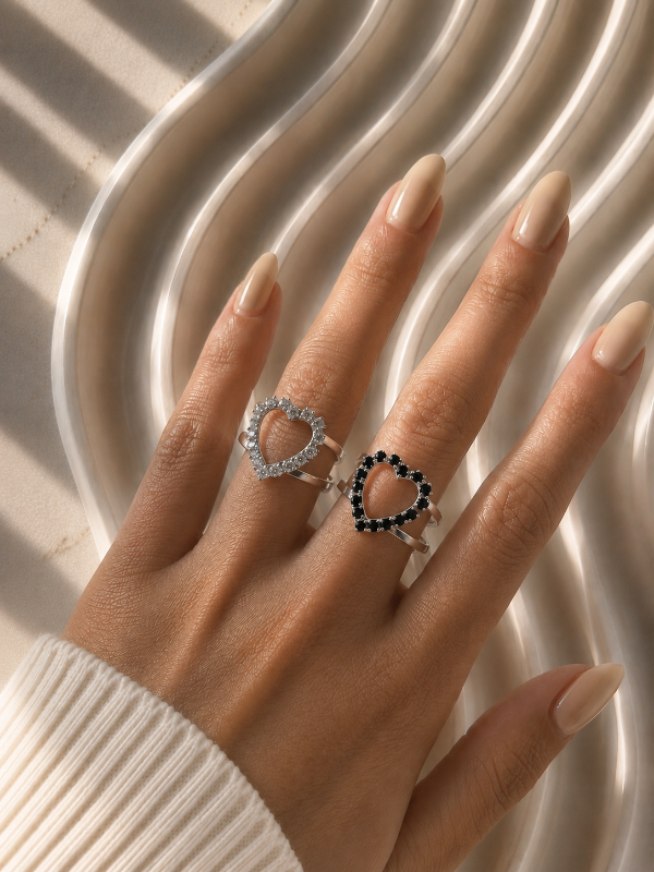 Producto - ANILLO DE PLATA CORAZÓN CUBICS 0177