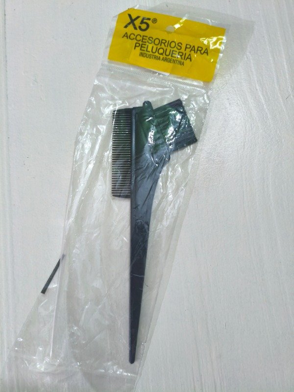 Producto - Pincel con peine