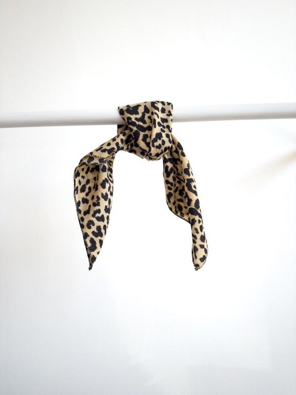 Producto - PAÑUELO MIRRA