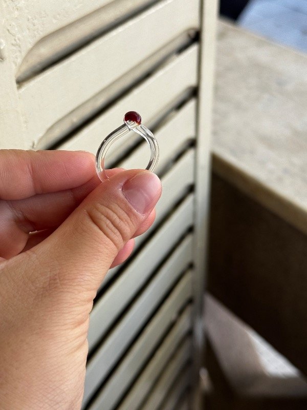 Producto - Anillo de vidrio transparente rojo - 3