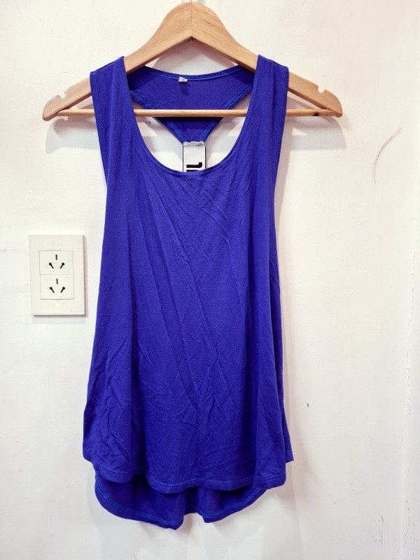 Producto - Musculosa deportiva