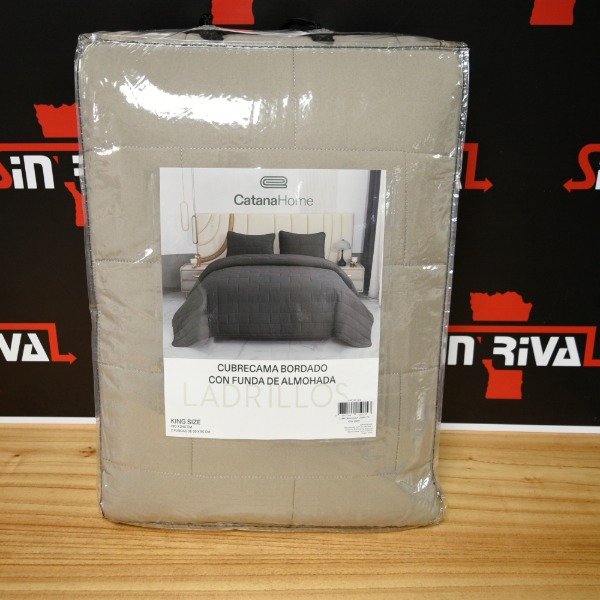Producto - CUBRECAMA LADRILLO C/FUNDA KING