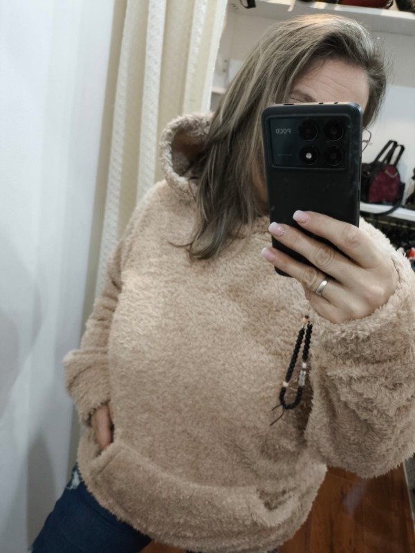 Producto - BUZO CORDERITO UMA