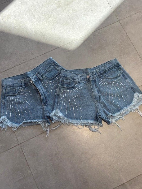 Producto - Short de jean con tachas