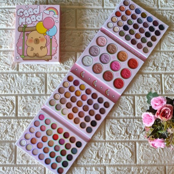 Producto - Paleta de sombras capibara 117 colores