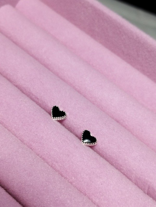 Producto - Abridores de plata corazón negro
