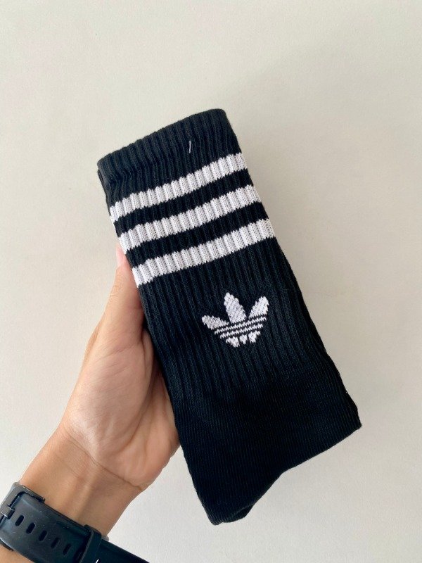 Producto - Adidas Retro Negras con Blanco
