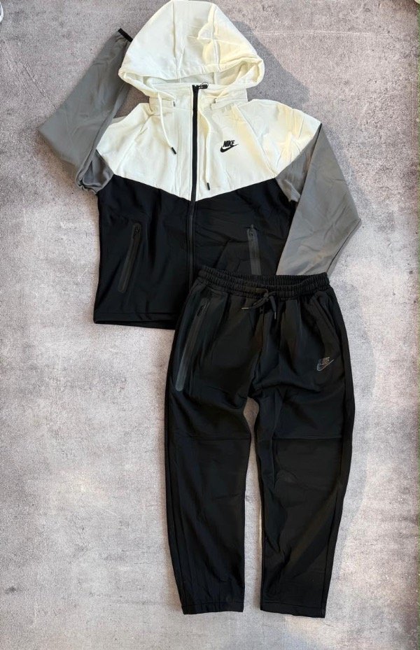 Producto - Conjunto Nike con piel - 3
