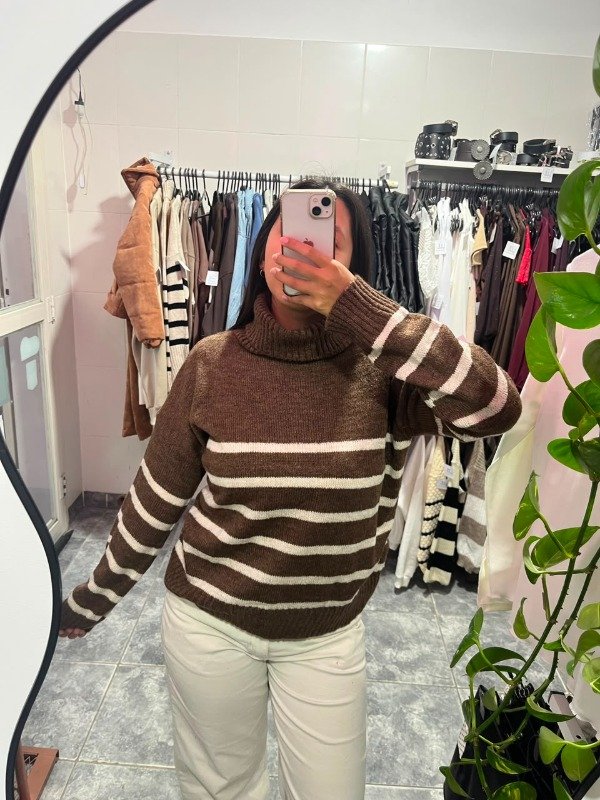 Producto - Sweater cuello alto
