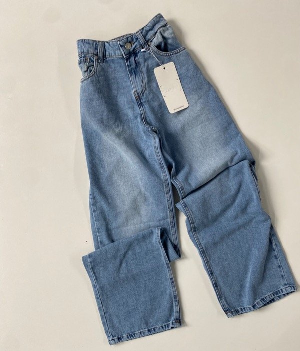 Producto - Jean wide tiro medio gastado