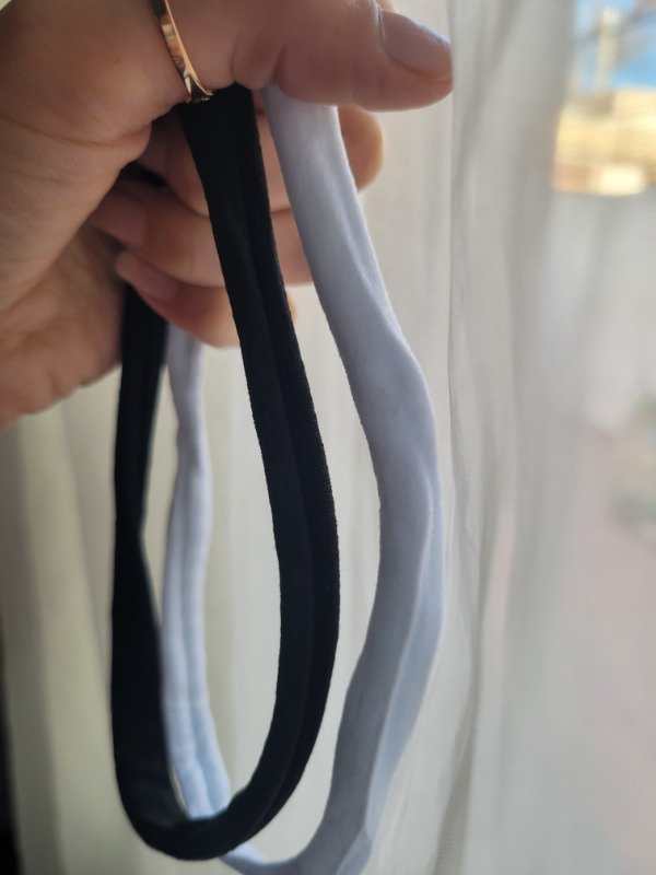 Producto - 2 Vinchas deportivas blanca y negra