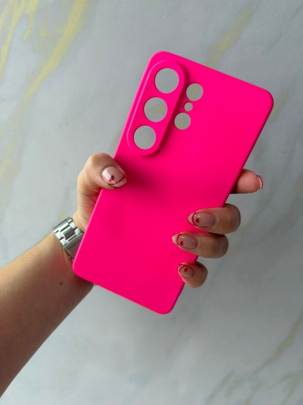 Producto - Silicone con felpa modelos nuevos fucsia