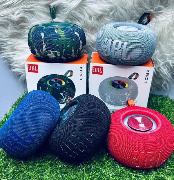Producto - Parlantes JBL.  réplica CALIDAD AAA