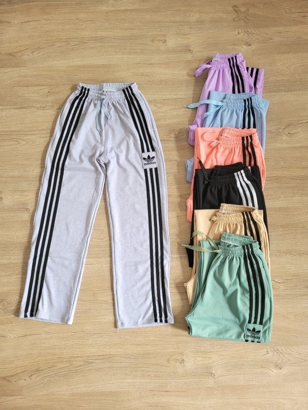 Producto - Pantalon Adidas lineas