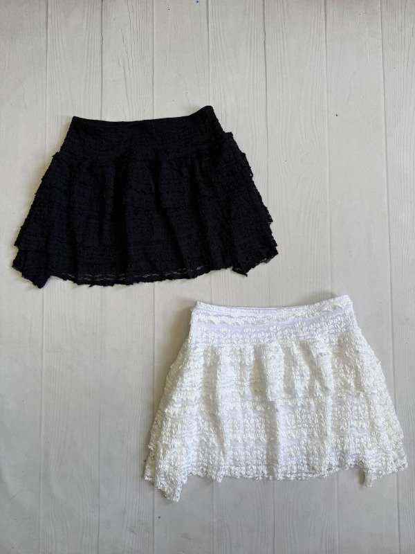 Producto - [4884] Pollera doble volado encaje ''Bahamas''