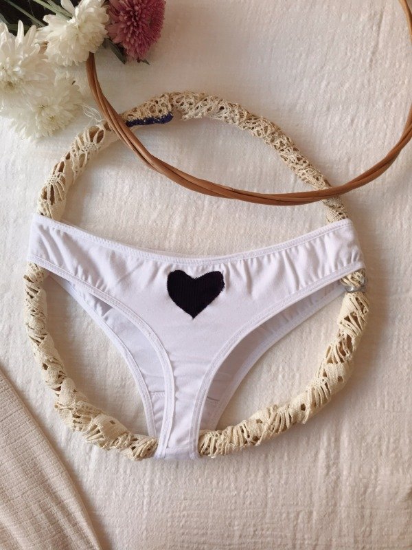 Producto - Vedetina less Azucena corazón negro