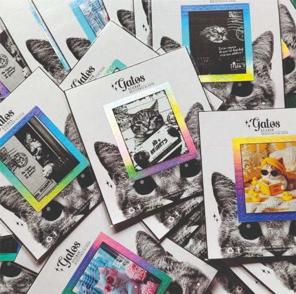 Producto - Gatos - Stickers Vinilo Tornasol (aptos agua)