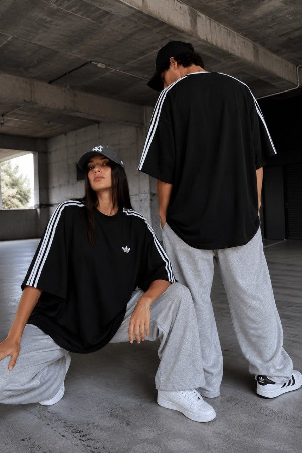 Producto - REMERA RETRO OVERSIZE 20/1 - 1