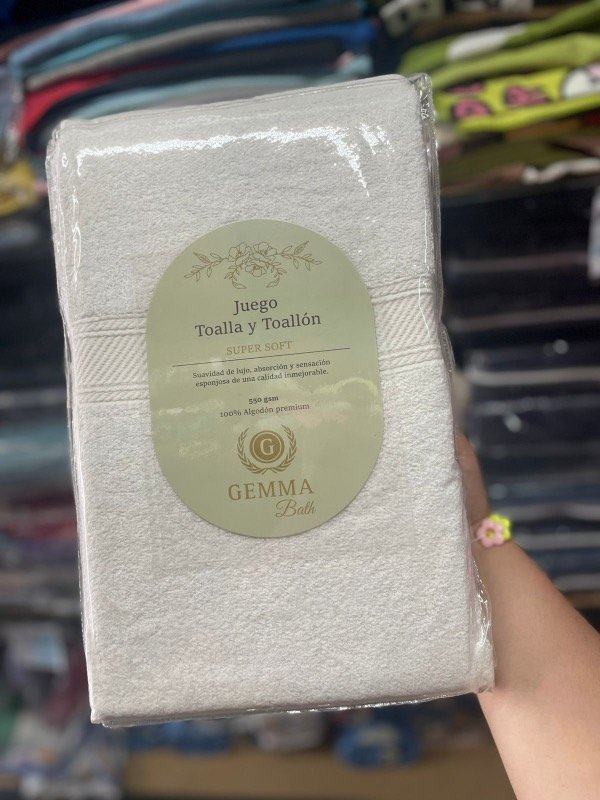 Producto - Juego de toalla y Toallon Gemma - 3