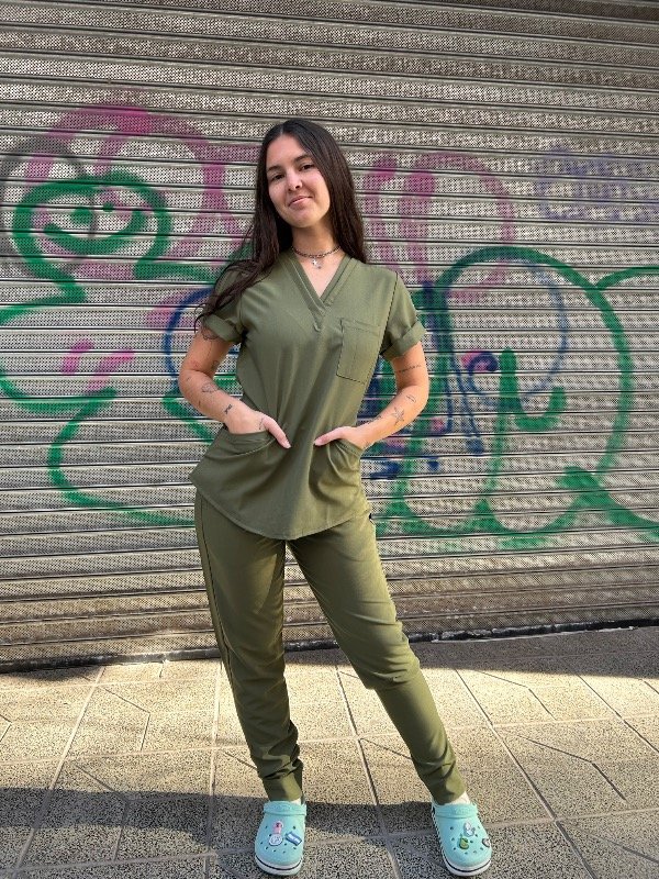 Producto - AMBO SELVA SPANDEX (Verde Musgo) - 2