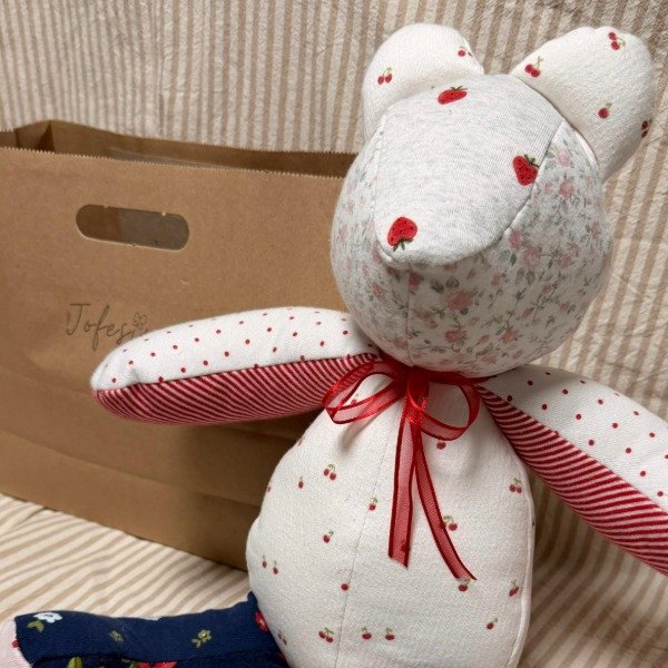Producto - Peluche con la ropita de tu bebe