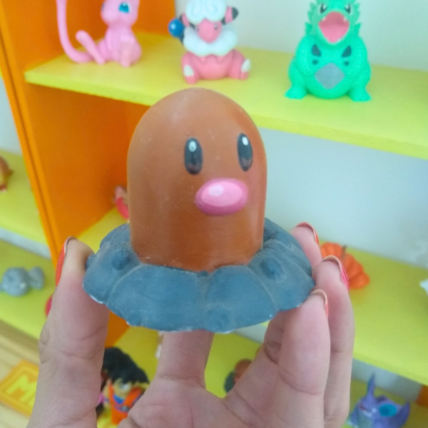 Producto - Diglett figura