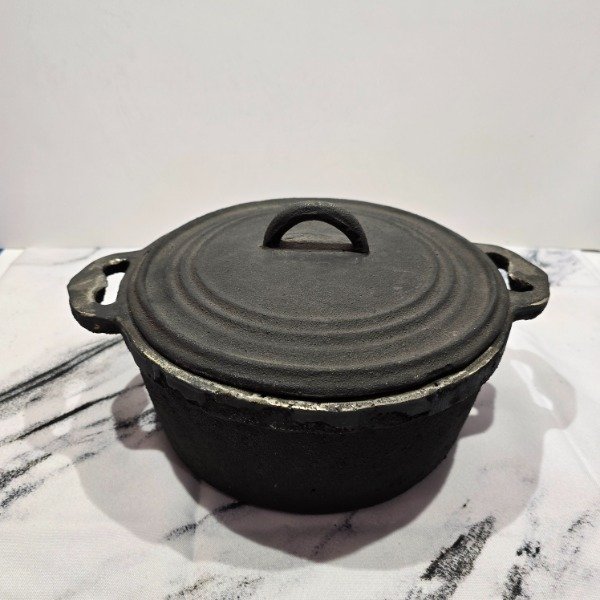 Producto - Olla de hierro 24 cm