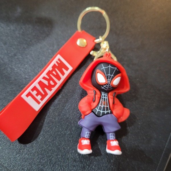 Producto - LLAVERO DE GOMA MILES MORALES