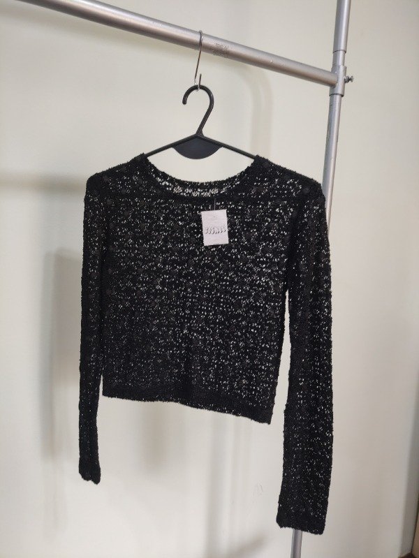 Top de encaje negro