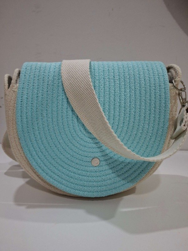 Producto - Cartera CAMELIA  AQUAMARINE y crudo 22cm x 26cm x10cm