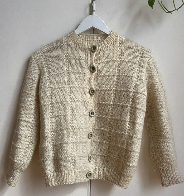 Producto - Cardigan corto tejido a mano