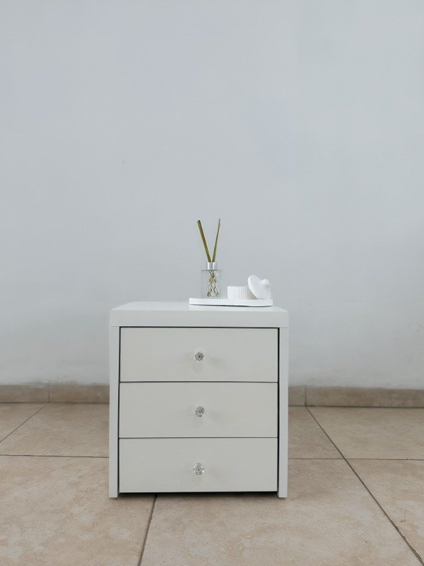 Producto - Mesa de luz modelo Pili