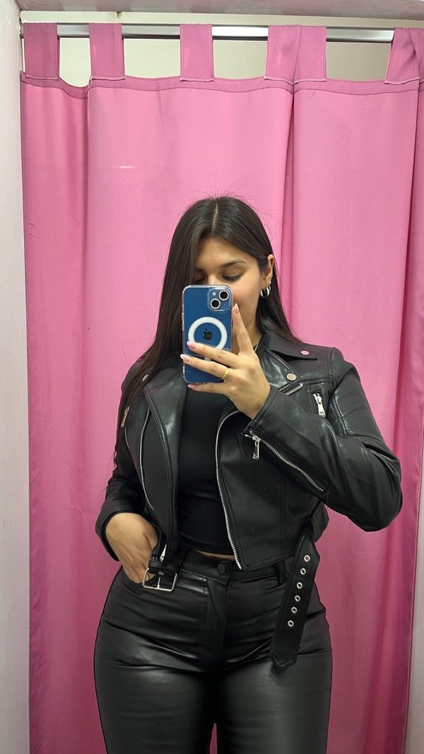 Producto - Campe BRAVA negra