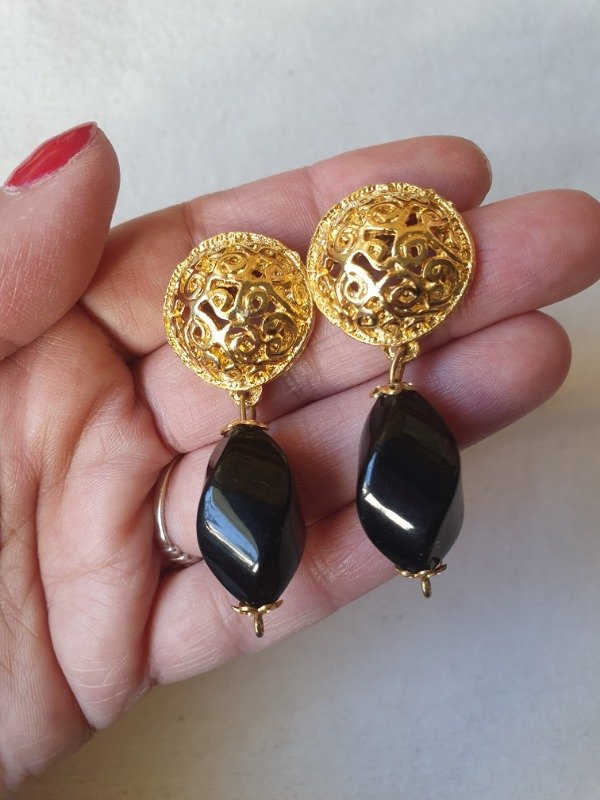 Producto - Aros Pasantes 80s Black and Gold 2