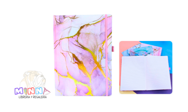 Producto - Cuaderno Marmolado A4