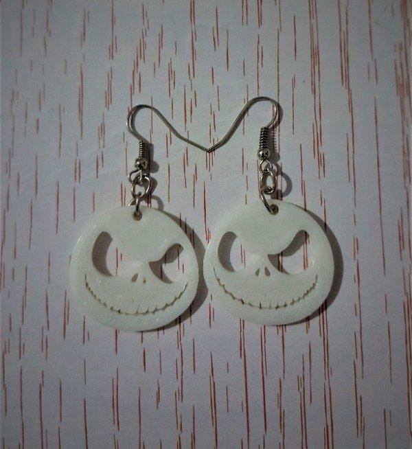 Producto - Aros Colgantes Extraño Mundo De Jack Aritos Halloween Navida