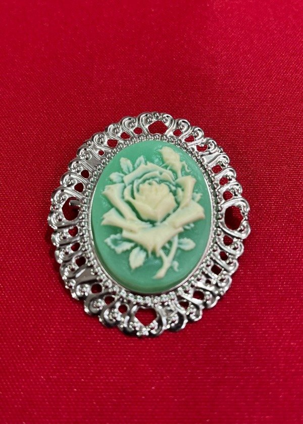 Producto - Broche Rosa natural fondo verde agua